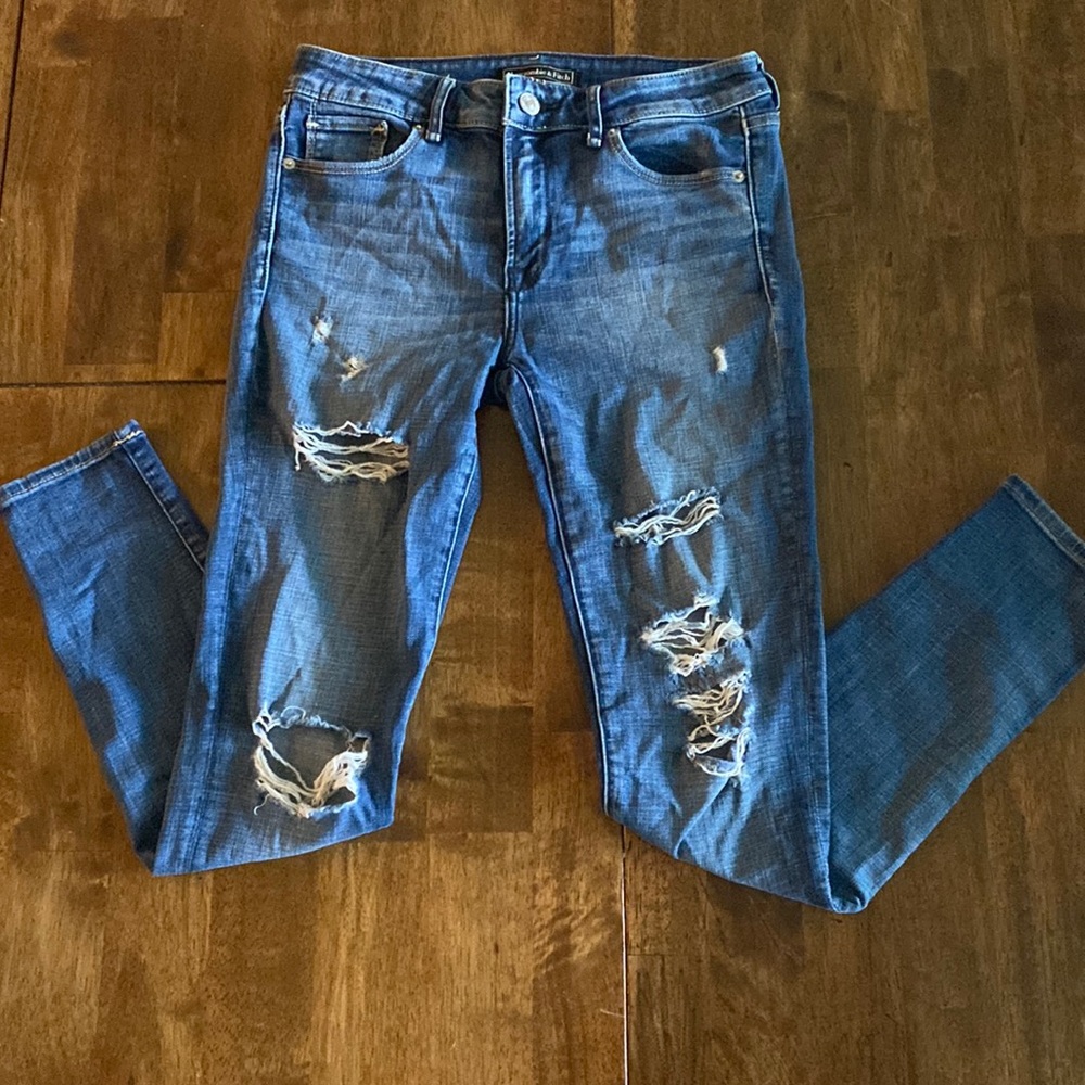 Abercrombie and Fitch ripped jeans. Size 27